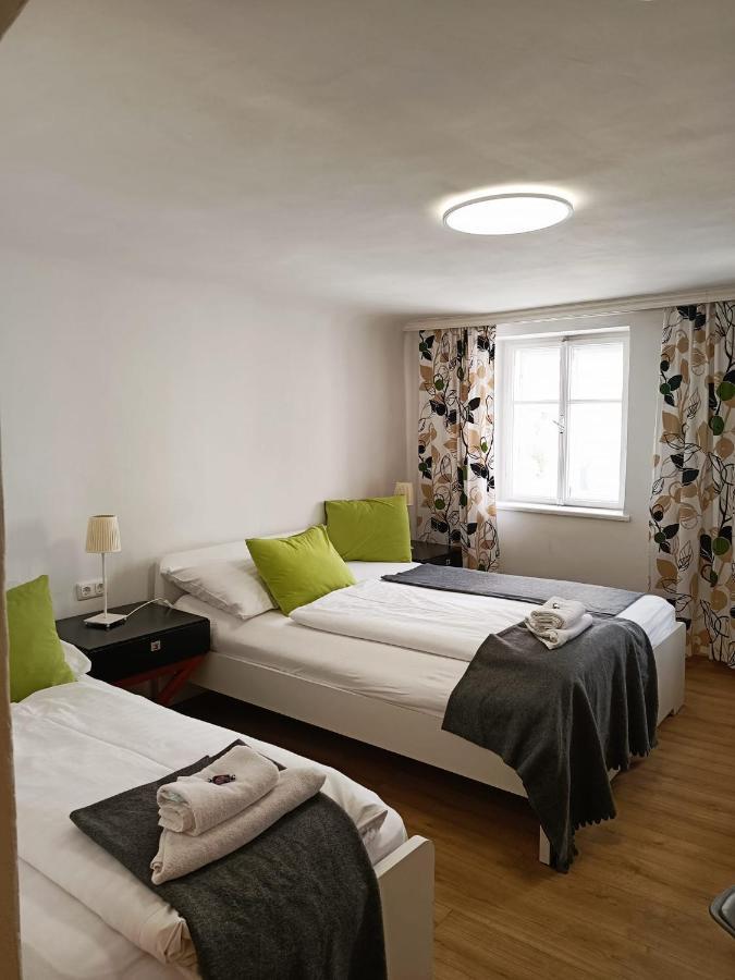 Cityhotel Junger Fuchs Salzburgo Exterior foto